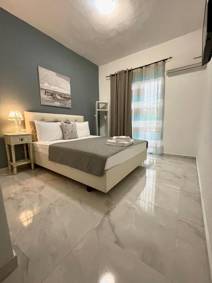 Nisel Seaside Apartment Paralía Exterior foto