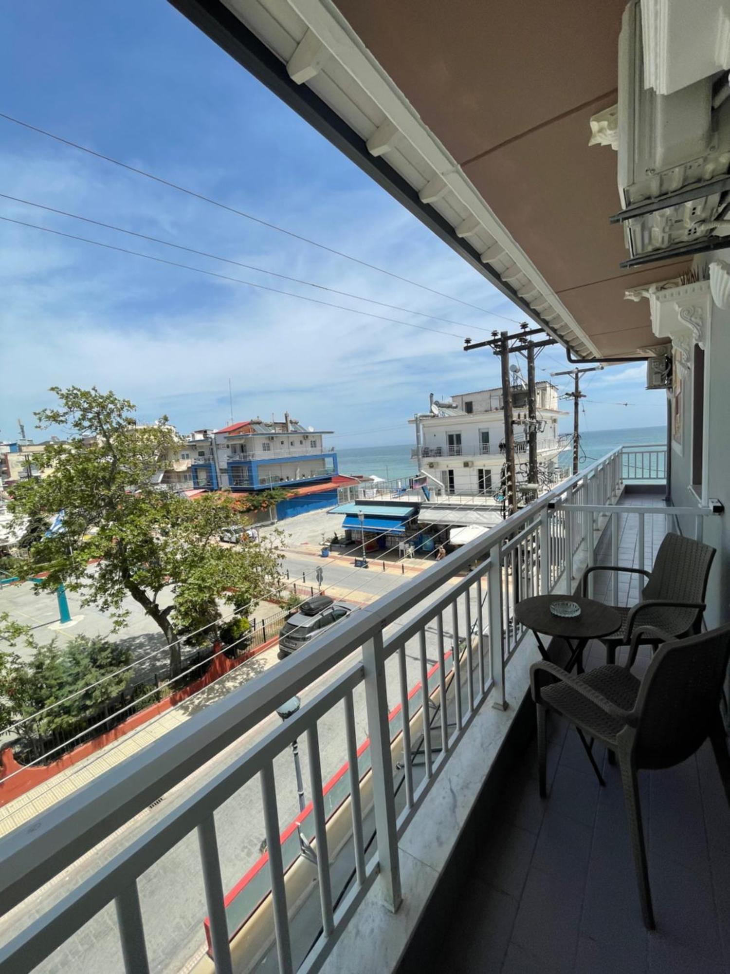 Nisel Seaside Apartment Paralía Exterior foto